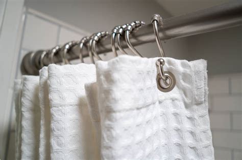 How High to Hang the Shower Curtain Rod: A Multifaceted Discussion with Interactive Q&A